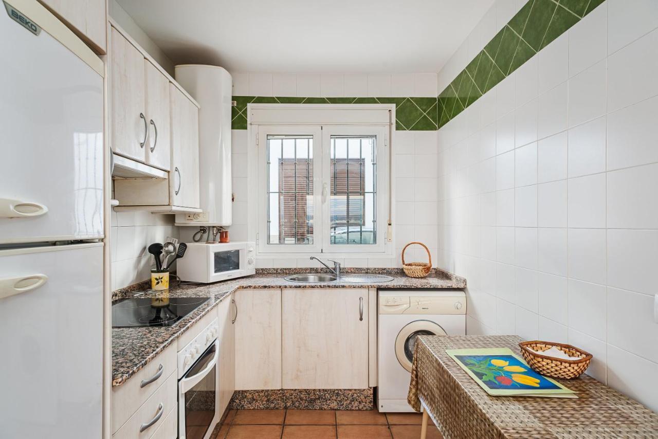 Apartamento De Alquiler En Барбате Екстериор снимка
