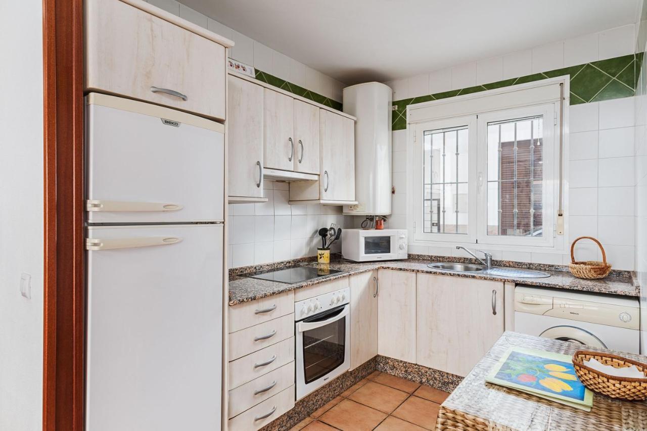 Apartamento De Alquiler En Барбате Екстериор снимка